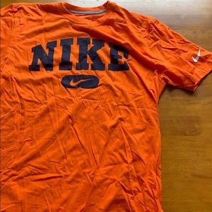 Nike t shirt
